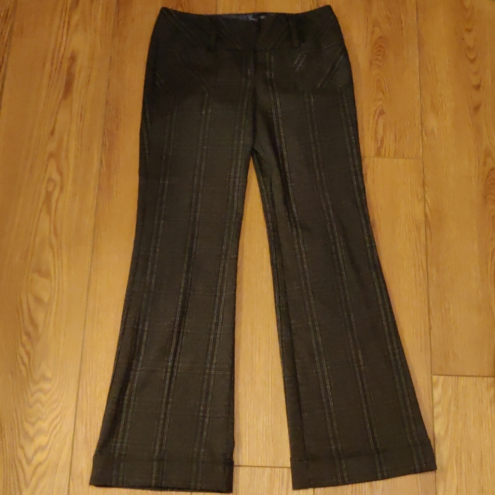 Charlotte Russe flare plaid pants, size juniors 7